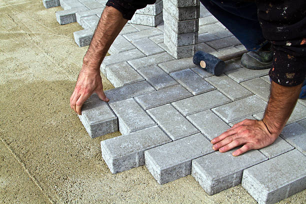 Best Affordable Driveway Paving  in Simpsonville, KY