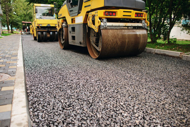Best Local Driveway Pavers  in Simpsonville, KY